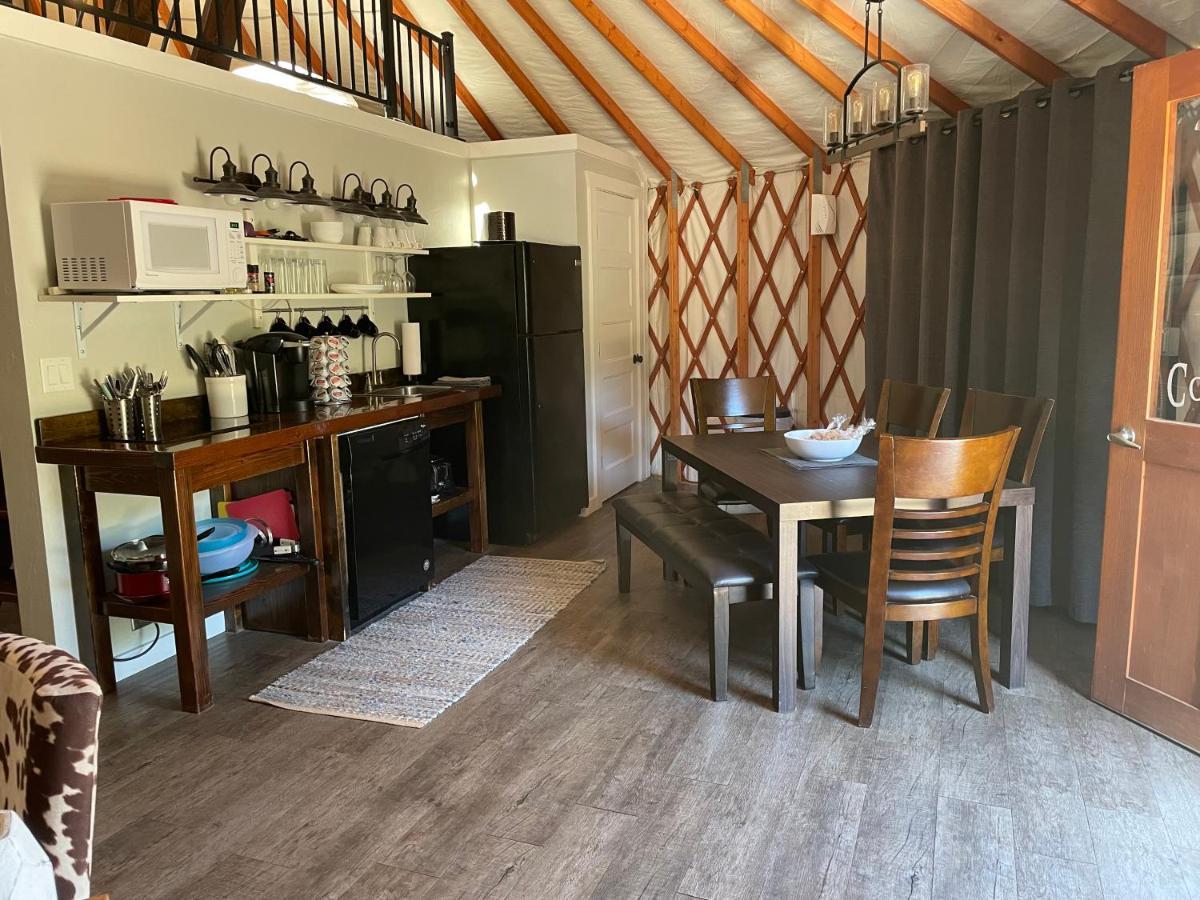 Escalante Yurts - Luxury Lodging Exteriér fotografie